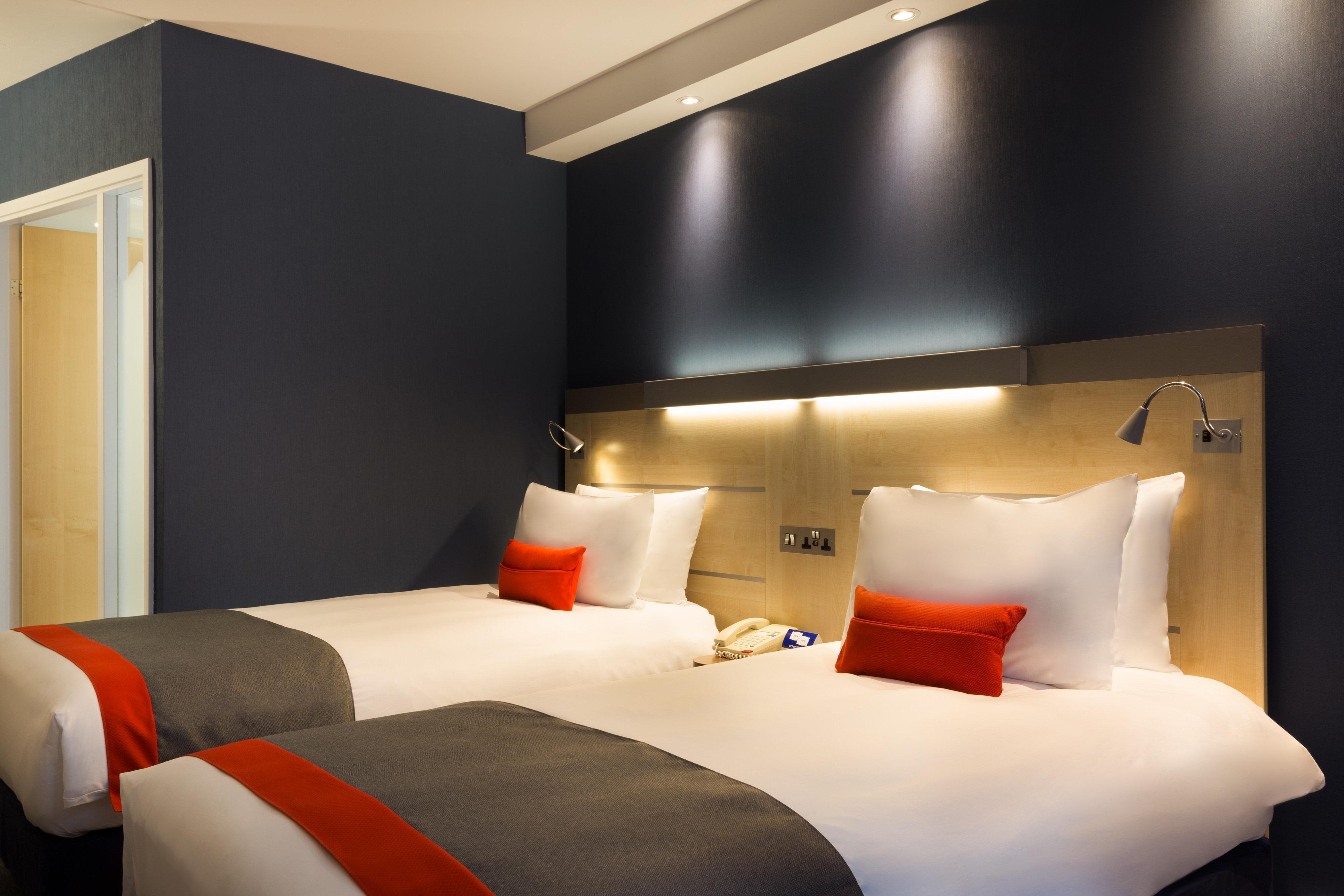 Holiday Inn Express London - Watford Junction By Ihg Watford (Hertfordshire) Exterior foto